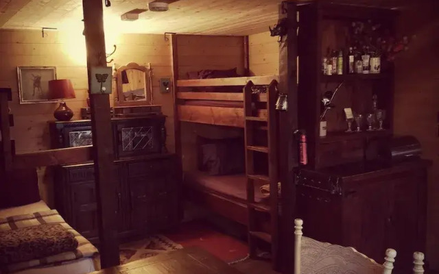 Balloch O'Dee - The Bothy