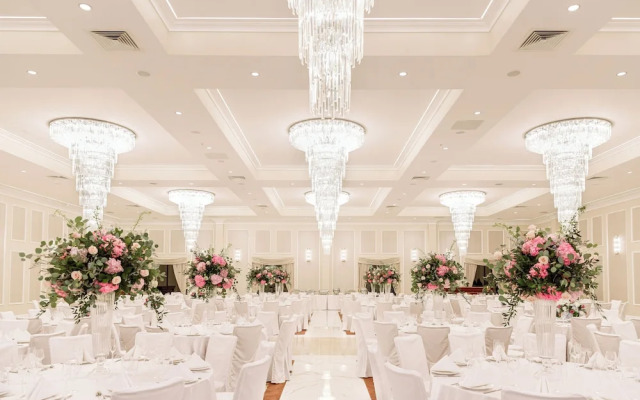 Clarion Inn