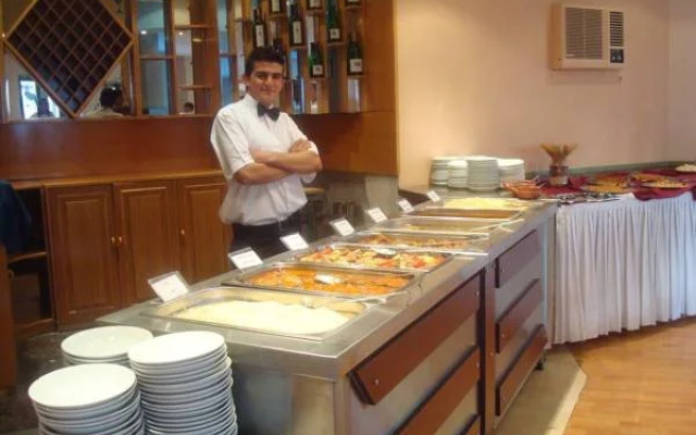 Floria Hotel