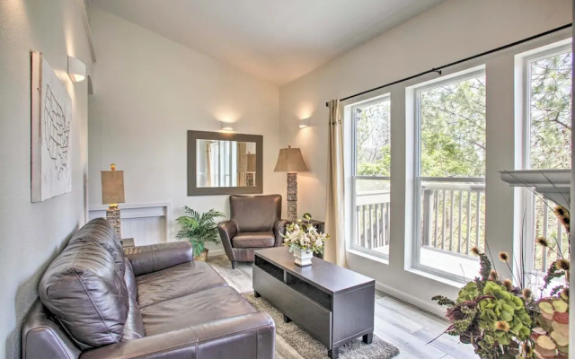 Nine Mile Falls Hideaway: Scenic Retreat on River