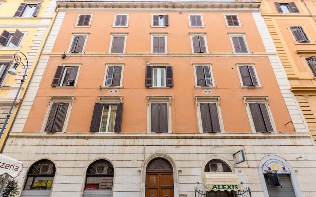 Rome as you feel - Diocleziano apartment