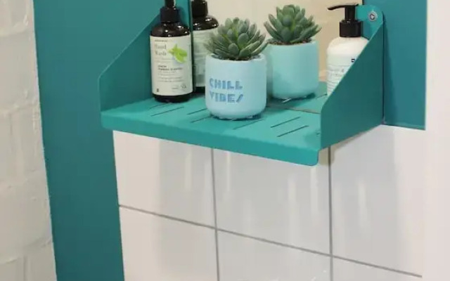 Stay at Cape Station