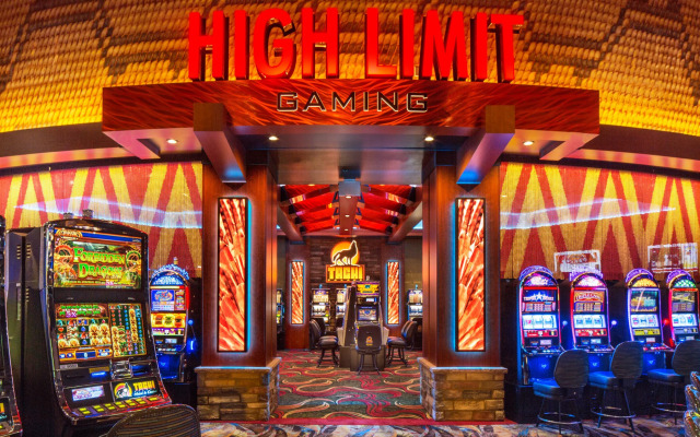 Tachi Palace Hotel & Casino