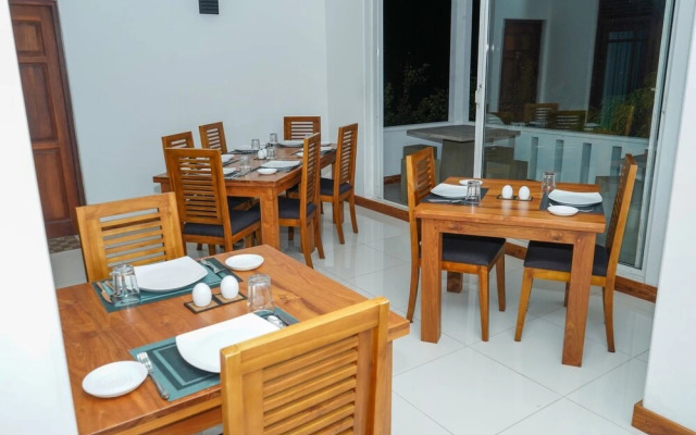 OYO 496 The Heaven's Villa Kandy