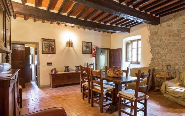 Atmospheric appartment in Arezzo with garden