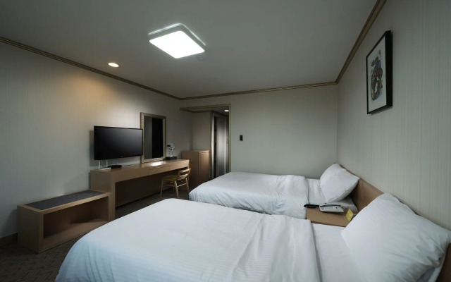 Chuncheon Bears Hotel