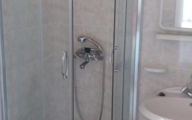 Giannis Studios Alykes