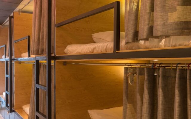 Rice Hostel & Cafe - Adults Only