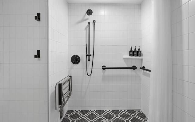 Hotel Indigo Minneapolis Downtown, an IHG Hotel