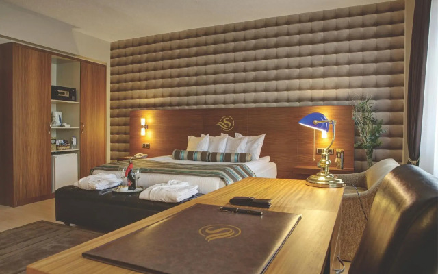 Susuzlu Atlantis Hotel