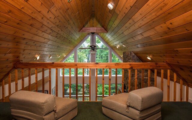 Lakeside Memories 4 Bedroom House