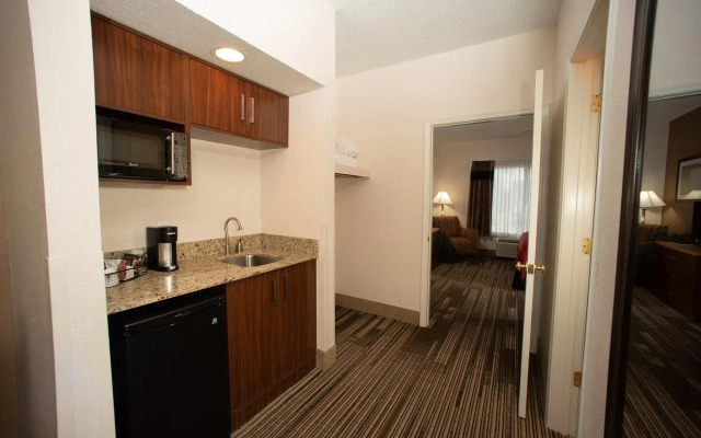Northfield Inn, Suites & Conference Center