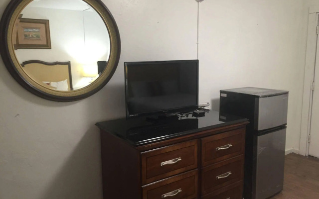 Family Inn