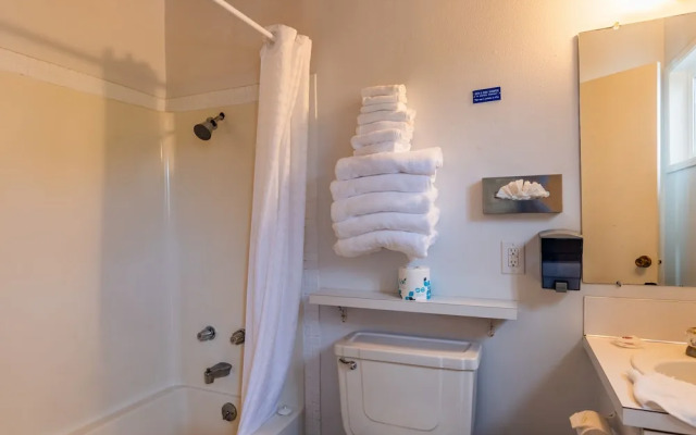 Seagull Beachfront Inn