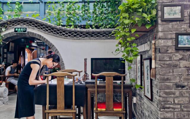 Old Beijing Square Hotel