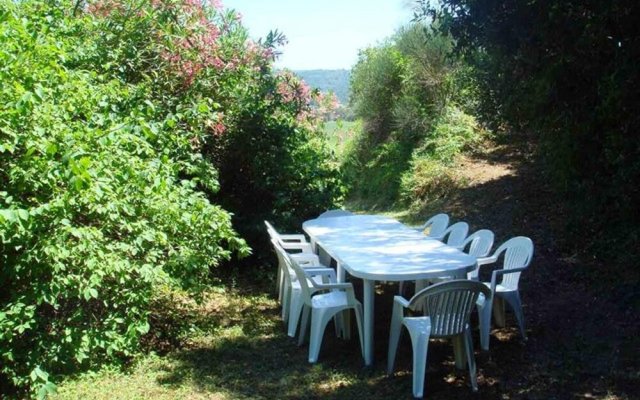 House With 3 Bedrooms in Lagrasse, With Pool Access, Furnished Terrace