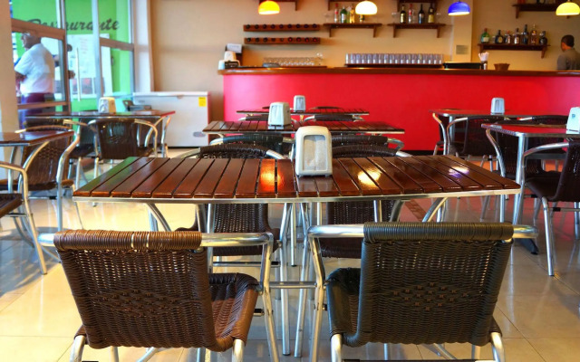 Hotel Portobelo beach