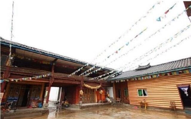 Mosuo Inn