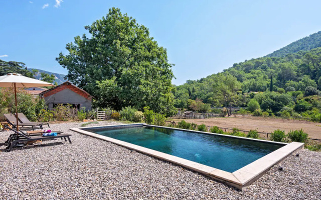Classy VIlla in Bargemon with Private Swimming Pool