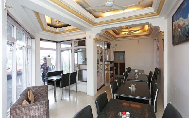 Hotel Ratan