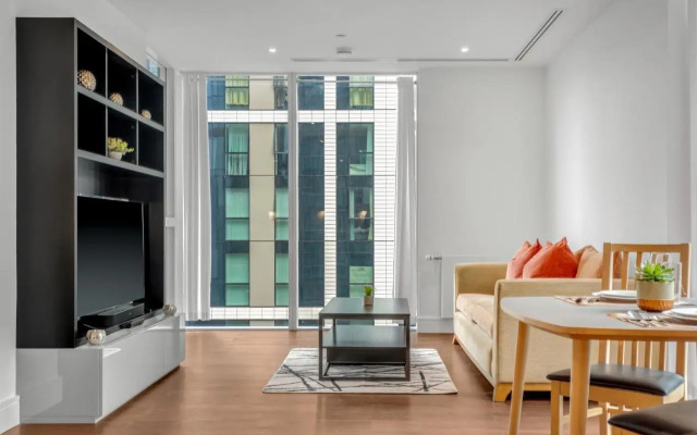 Maine Tower at Canary Wharf by MySquare