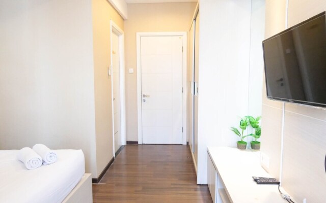 Best Choice And Strategic 1Br Apartment At Trillium Residence