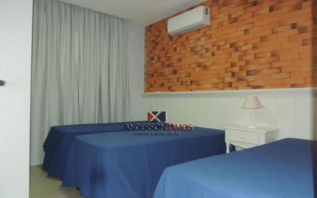 1080 - Apartamento com vista para o mar em Bombinhas