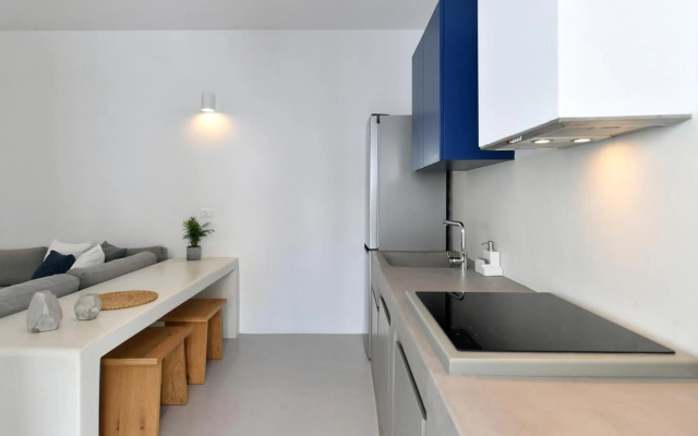 Thiro Villas Santorini