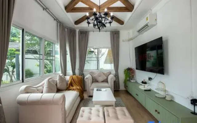 Springday House Pool Villa Near Nimman