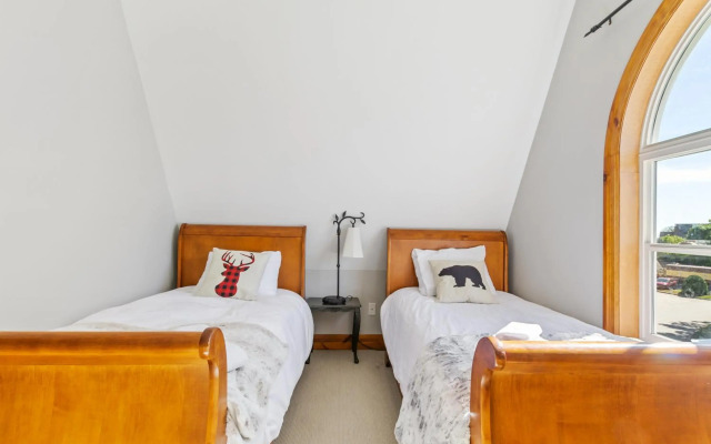 Blue Mountain 3 bedroom Dream Chalet 81590