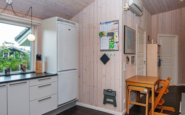 Quaint Holiday Home in Hemmet Jutland With Indoor Whirlpool