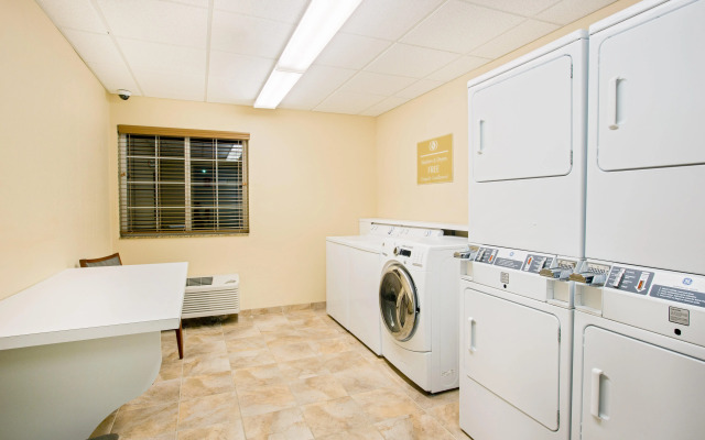 Candlewood Suites Pittsburgh Cranberry by IHG