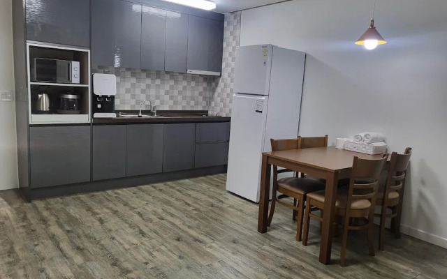 Gapyeong Topclouds Pet&spa Pension