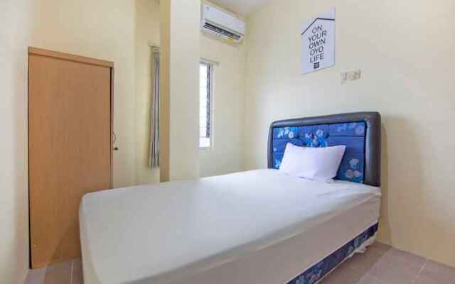 OYO Life 2834 Kost Milan Venesia
