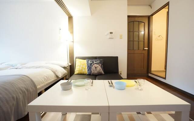 Terry's Apartment Shinsaibashi East I G05F