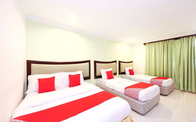 OYO 775 Hotel Sahara Inn