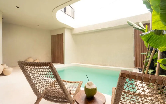 Saamu Private Luxury 3BR Villa with Pool