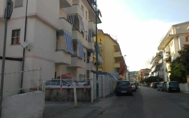 Trilocale a 800 Metri Dal Mare