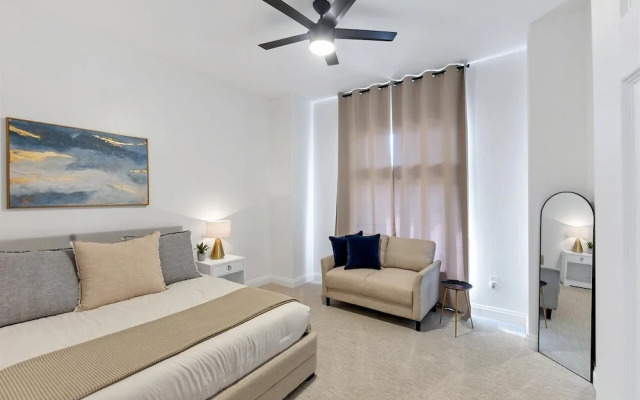 228 Freeport Court