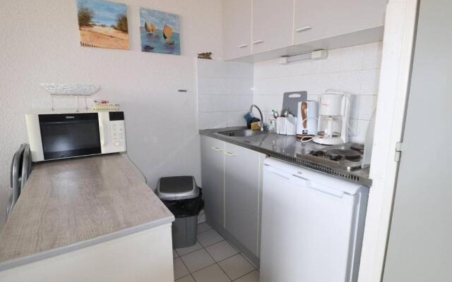 Appartement Le Grau-du-Roi, 1 pièce, 4 personnes - FR-1-307-156