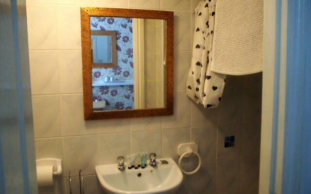 Golden Sands Hotel