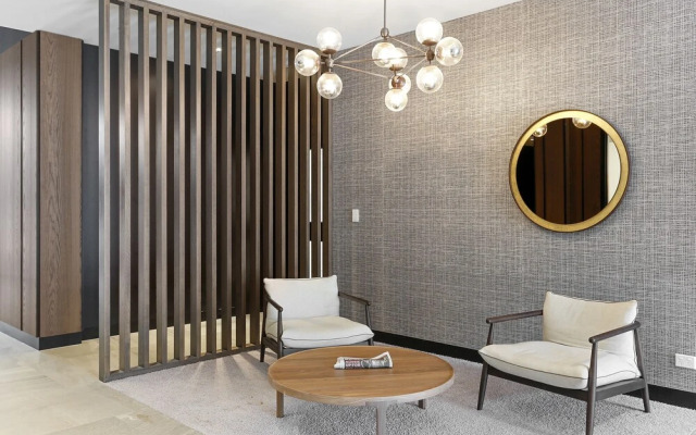 Modern & elegant living Wynyard Quarter