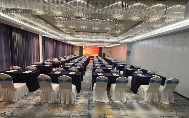 Yinchuan West Bank Garden Hotel