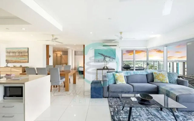 Zen By The Water: Darwin's Premier Family Retreat