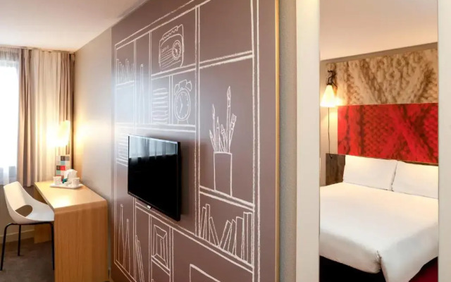 Отель Mermoz Paris Le Bourget