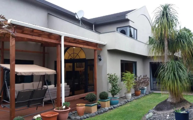 Hamilton East Homestay