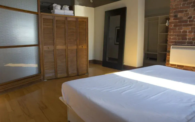 Loft Style 1BR in Plateau by Sonder