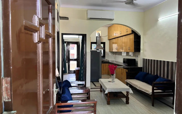 Pacific Inn Huda City Centre Sec 41