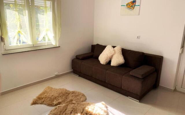 NEW Apartment Ema II