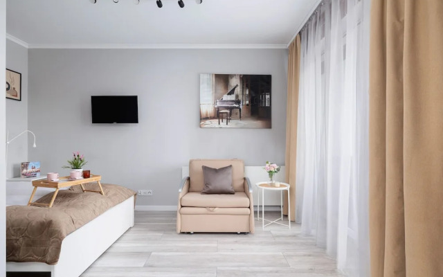 Dąbska Studio With Terrace by Renters
